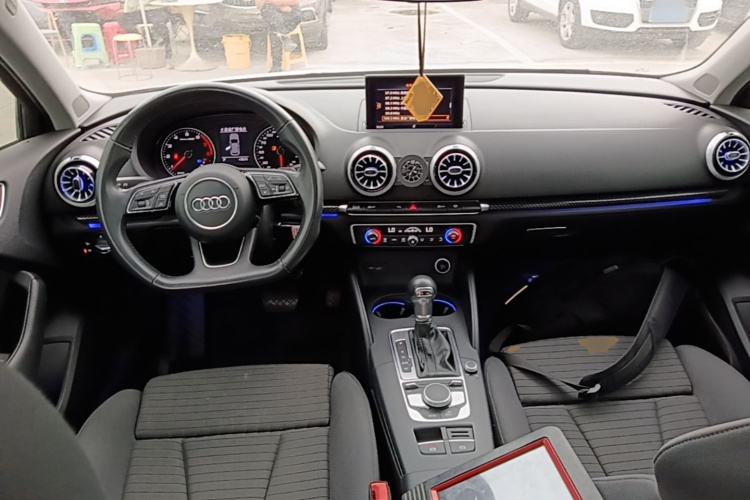 Audi A3 2018 #10 Audi A3 2018 car image #10