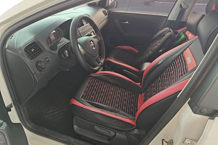 Volkswagen Polo 2019 #15 Volkswagen Polo 2019 car image #15
