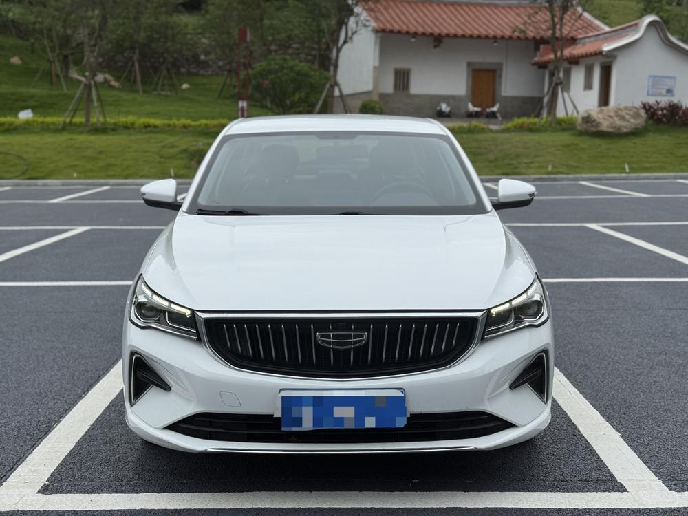GEELY Emgrand 2023 car image #2