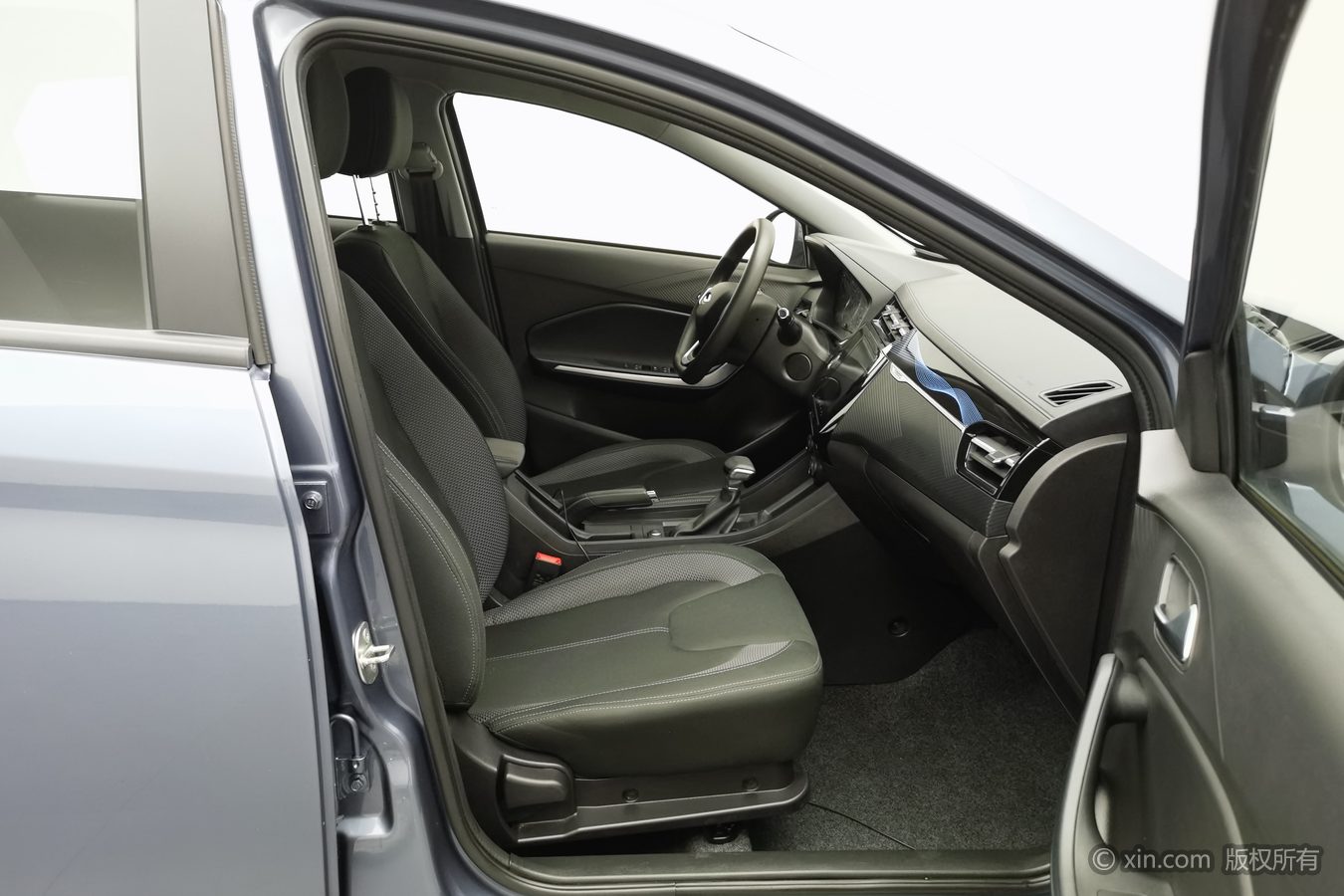 Chery Tiggo 3x 2025 car image #24