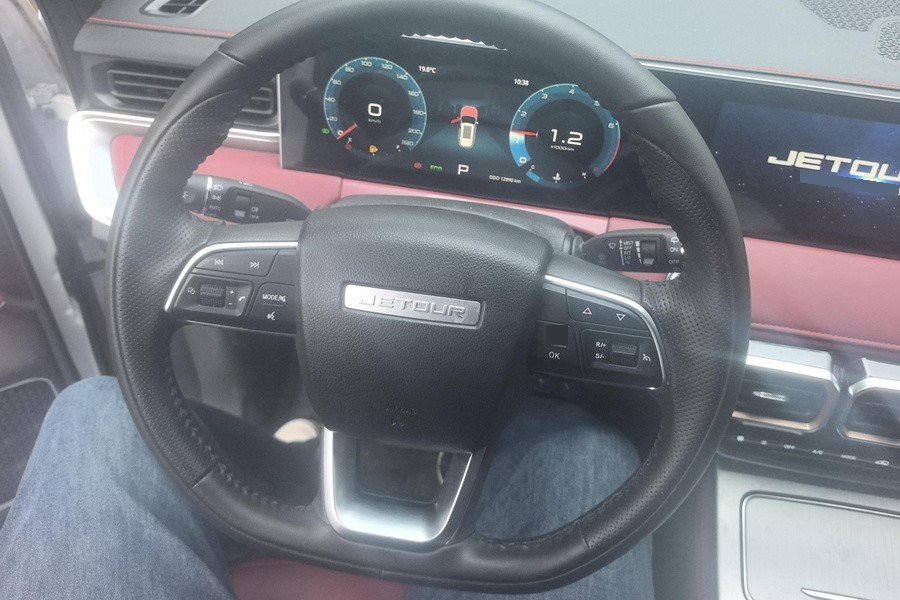 Jetour X70 PLUS 2025 car image #9
