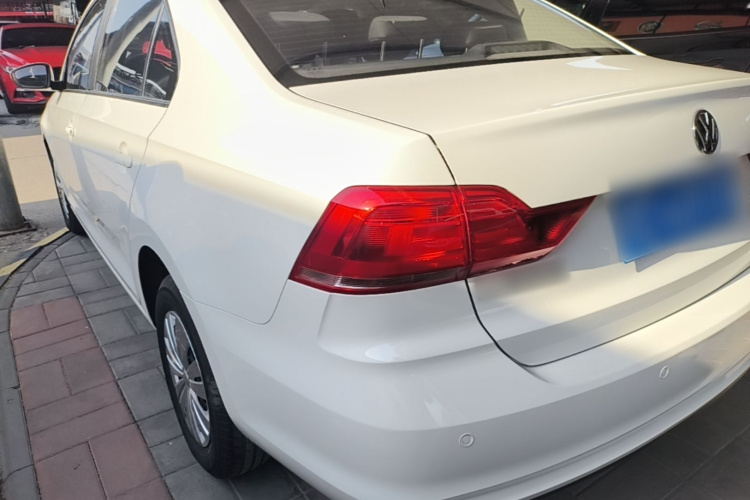 Volkswagen Santana 2019 car image #7