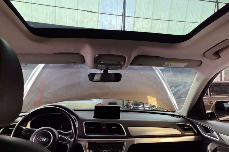 Audi Q3 2016 #18 Audi Q3 2016 car image #18