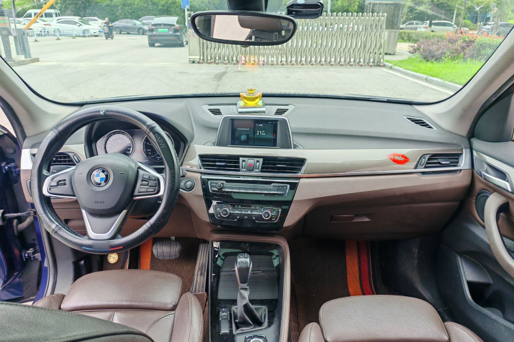 BMW X1 2019 car image #15