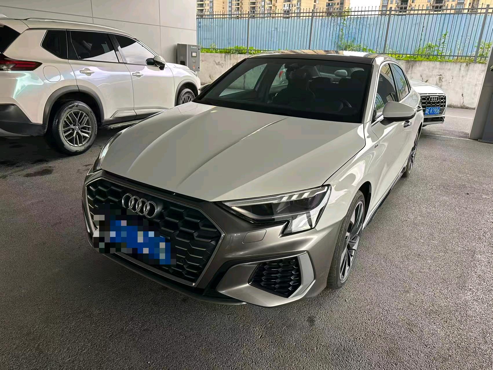 2022 2022 car image