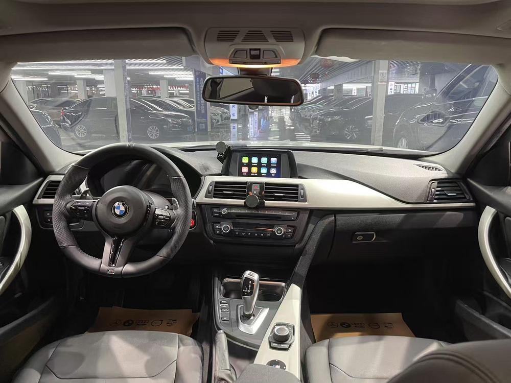 BMW 3 Series 2015 car image #12