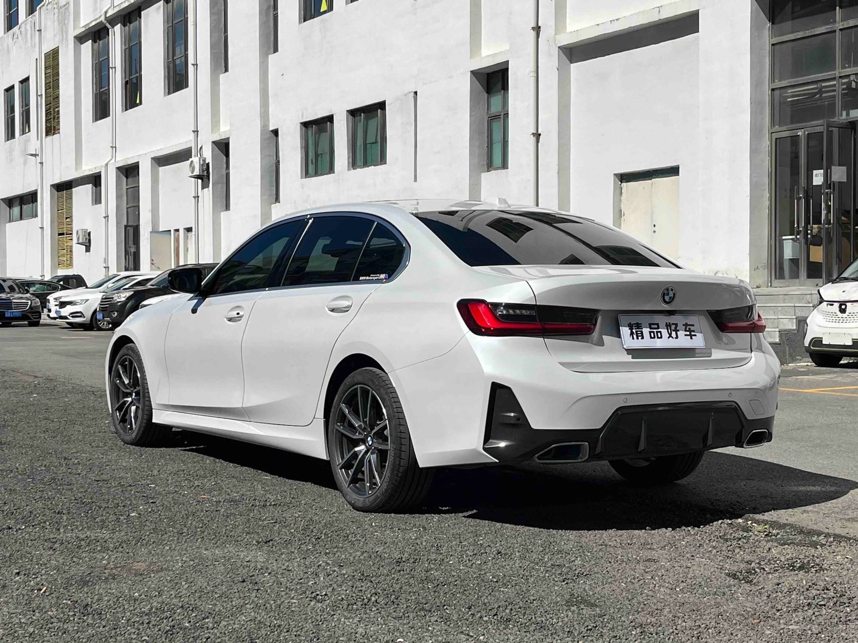 BMW 3 Series 2023 #4 BMW 3 Series 2023 car image #4