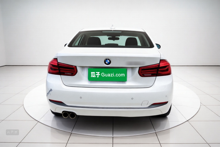BMW 3 Series 2018 #6 BMW 3 Series 2018 car image #6