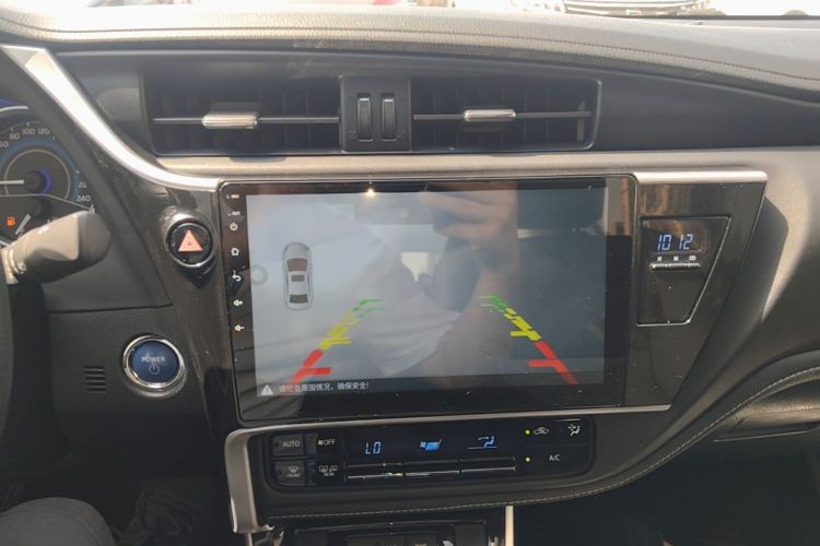 Toyota Corolla 2018 car image #17