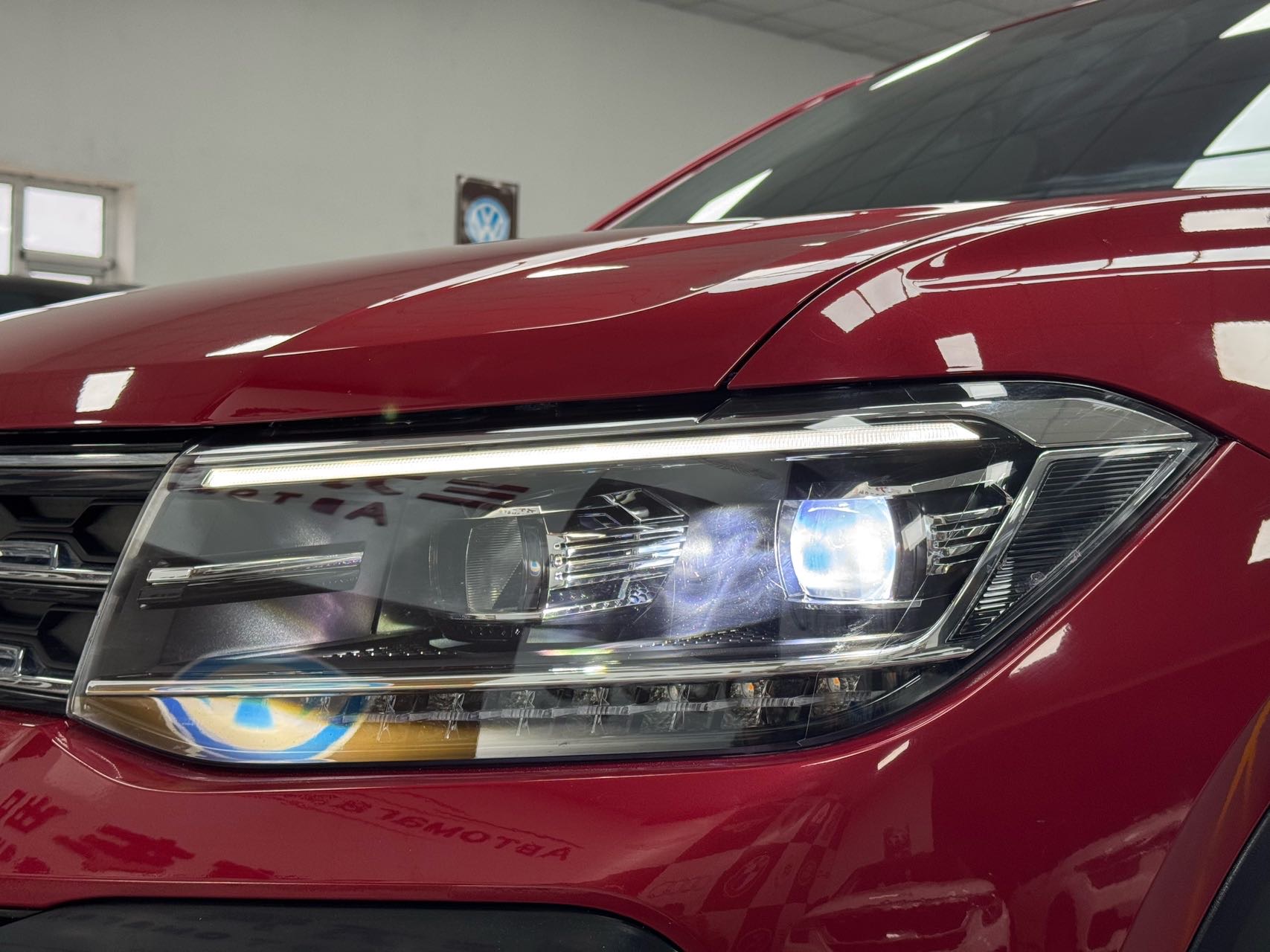 Volkswagen T-Cross 2023 car image #20