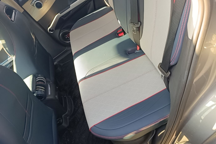 BYD Yuan Plus 2023 immagine di auto #17