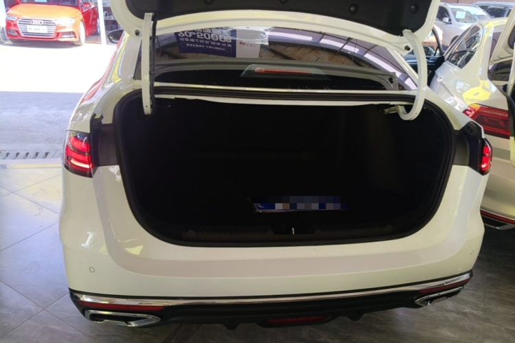 GEELY Emgrand 2026 #19 GEELY Emgrand 2026 car image #19