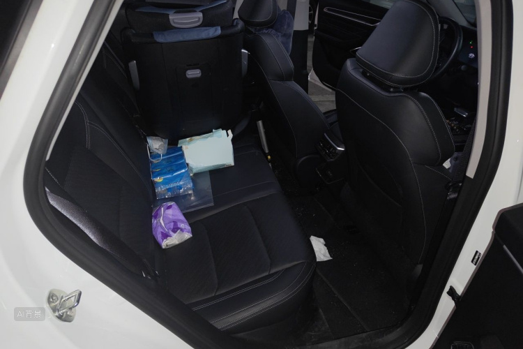 GEELY Emgrand 2021 #19 GEELY Emgrand 2021 car image #19