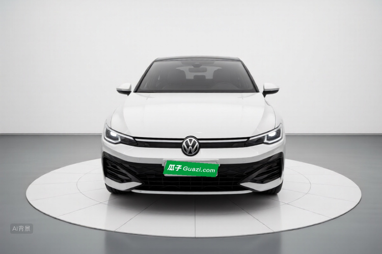 Volkswagen Golf 2025 car image #3