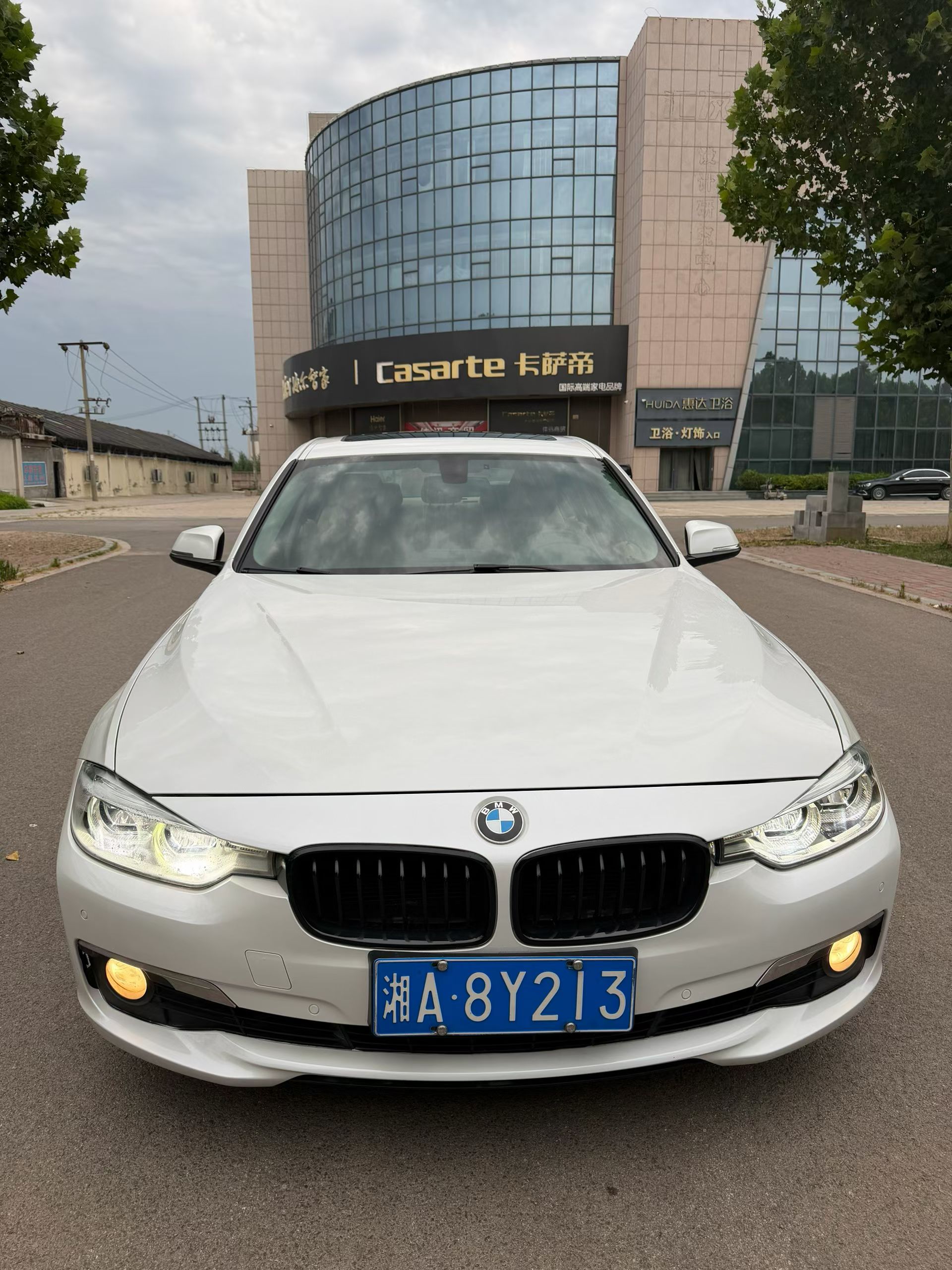 BMW 3 Series 2015 #4 BMW 3 Series 2015 car image #4
