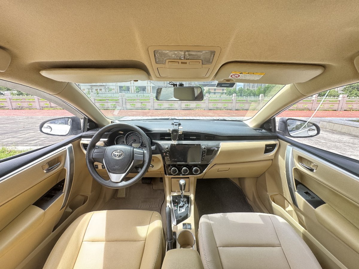 Toyota Corolla 2017 #5 Toyota Corolla 2017 car image #5