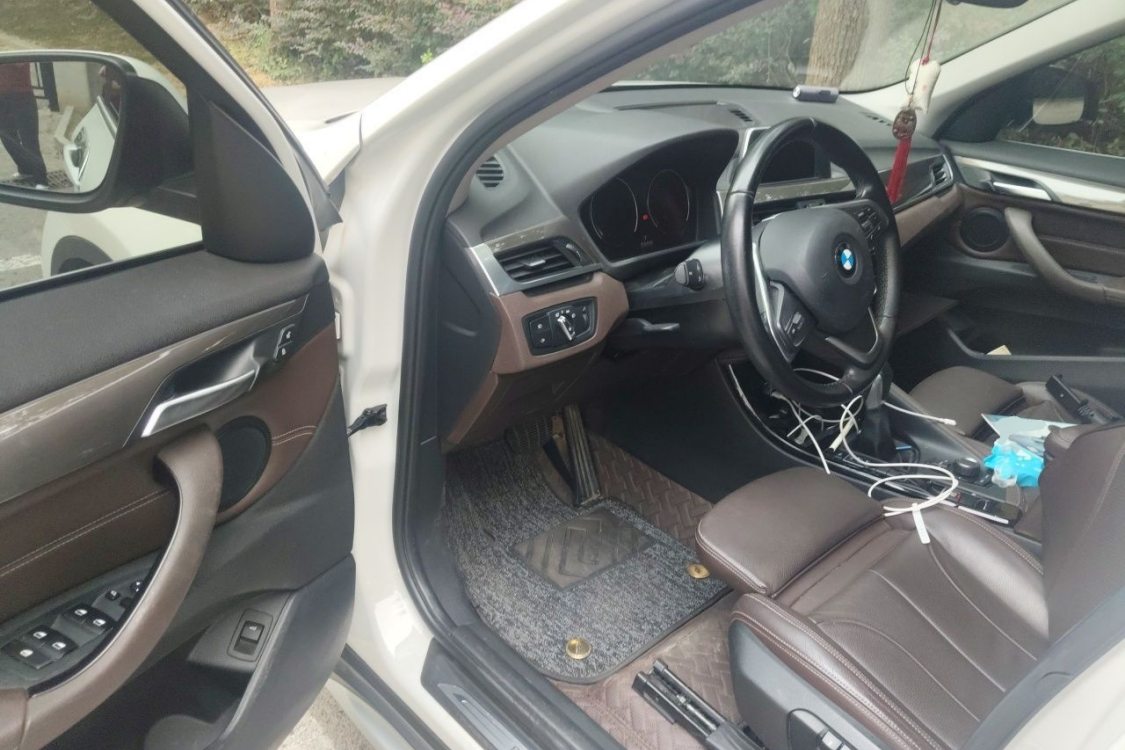 BMW X1 2018 car image #23
