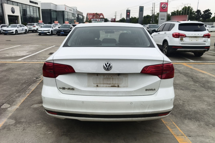 Volkswagen Bora 2020 صورة سيارة #6