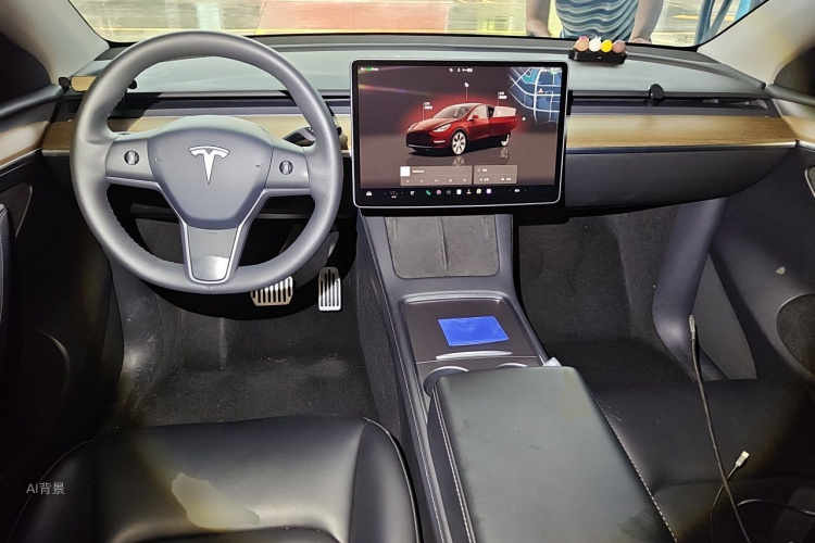 Tesla Model Y 2022 car image #11