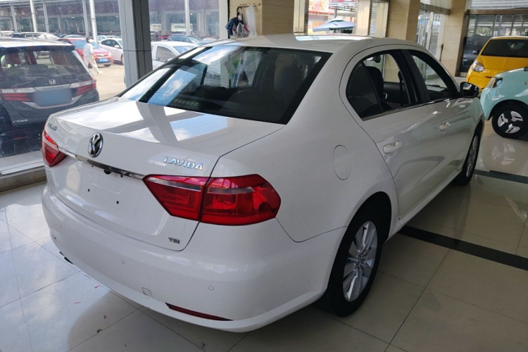 Volkswagen Lavida 2015 #7 Volkswagen Lavida 2015 car image #7