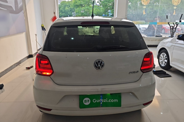 Volkswagen Polo 2018 car image #6