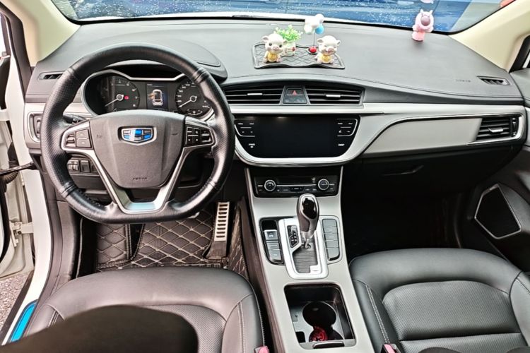 GEELY Emgrand GS 2018 car image #10