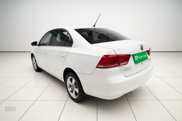 Volkswagen Santana 2016 car image #5