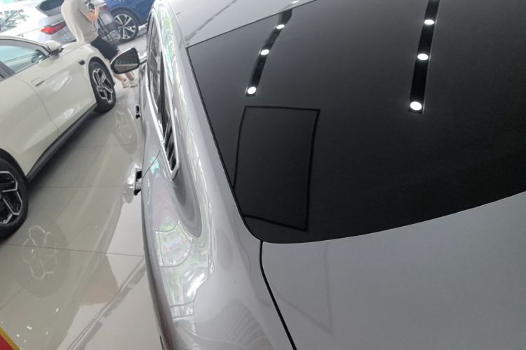BYD Han 2024 car image #5