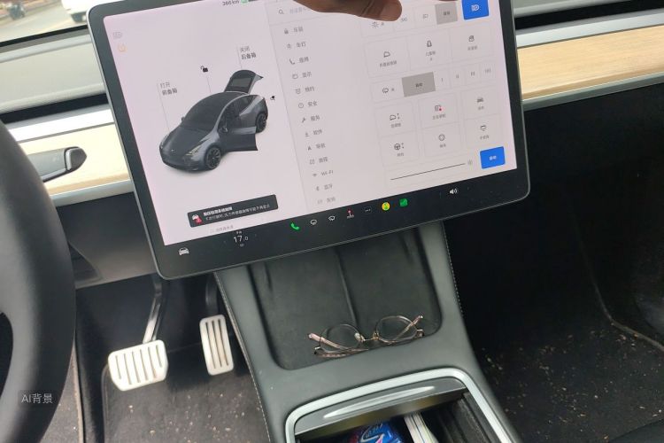 Tesla Model Y 2021 #15 Tesla Model Y 2021 car image #15