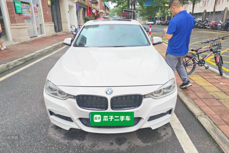 BMW 3 Series 2018 car image #3