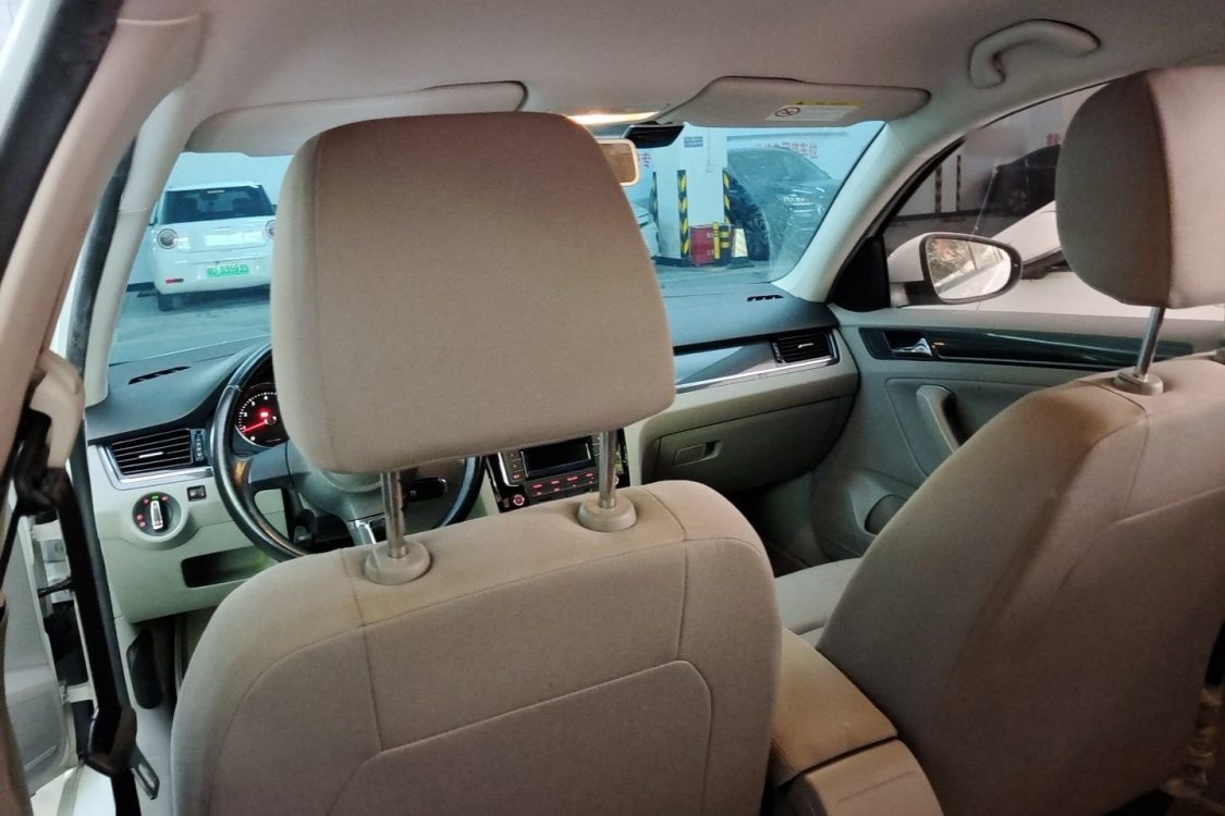 Volkswagen Bora 2015 imagen de coche #20