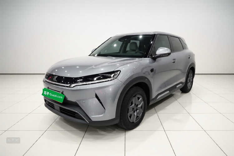 BYD YuanUP 2025 car image #2