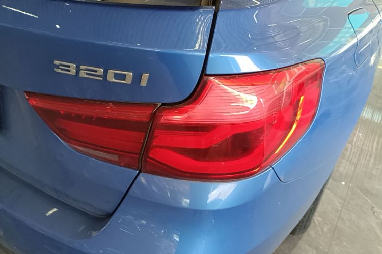 BMW 3 Series GT 2019 car image #8