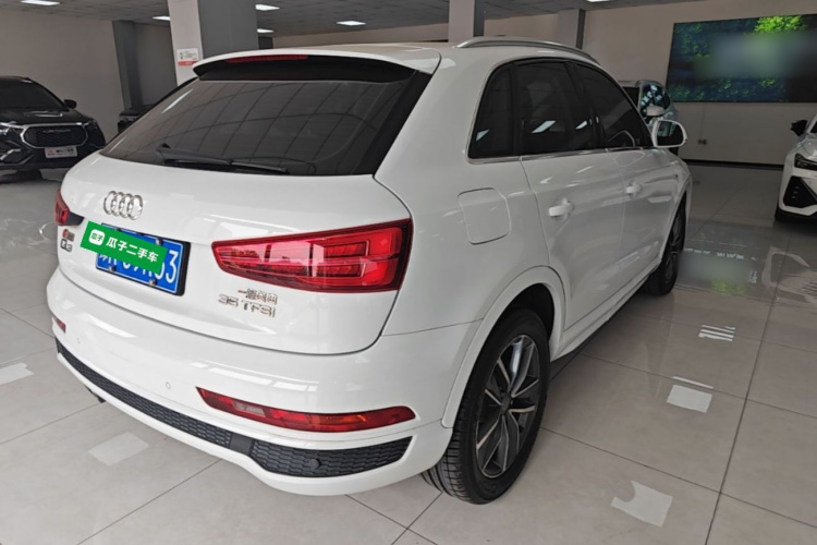 Audi Q3 2019 #7 Audi Q3 2019 car image #7