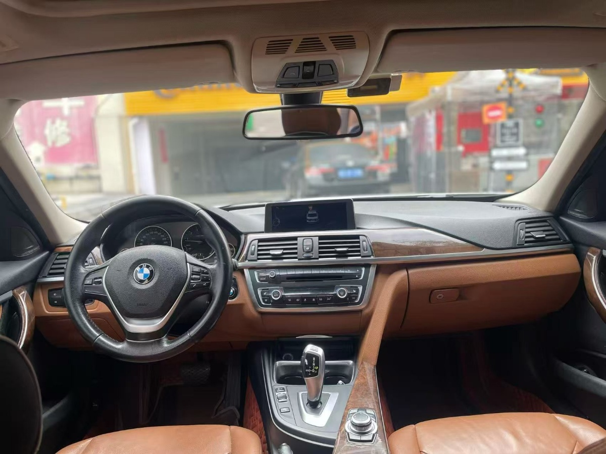 BMW 3 Series 2013 car image #5
