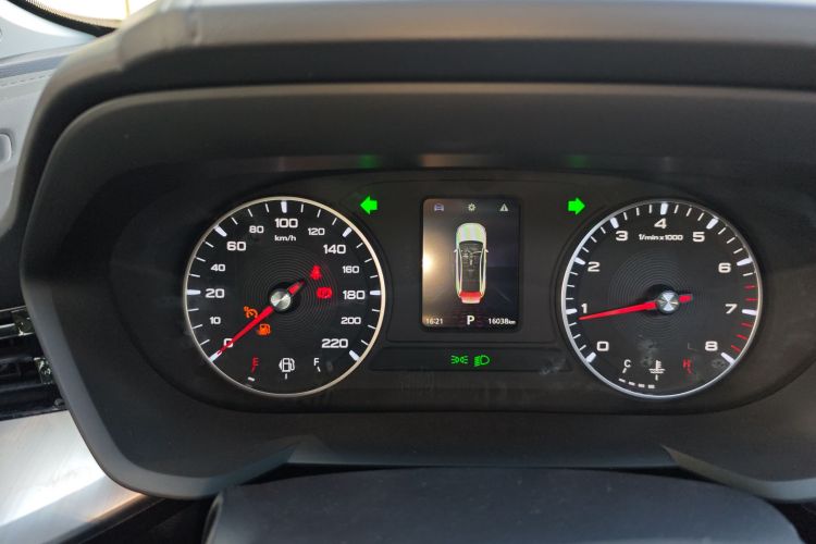 名爵 MG5 2023 汽车图片 #12