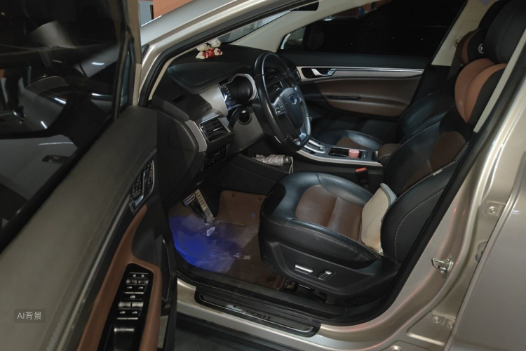 GEELY Emgrand GS 2018 car image #18