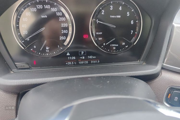 BMW X1 2019 car image #14