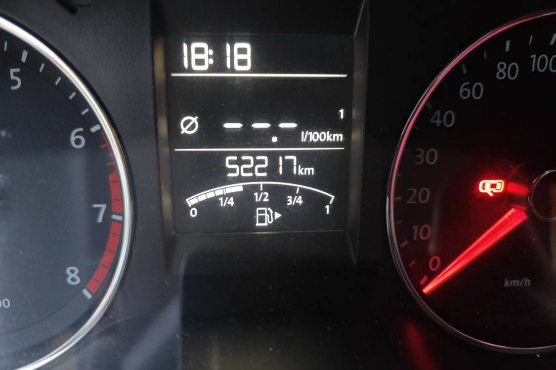 Volkswagen Polo 2015 #25 Volkswagen Polo 2015 car image #25