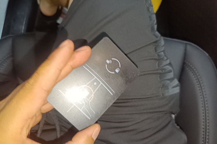 Tesla Model Y 2025 car image #9
