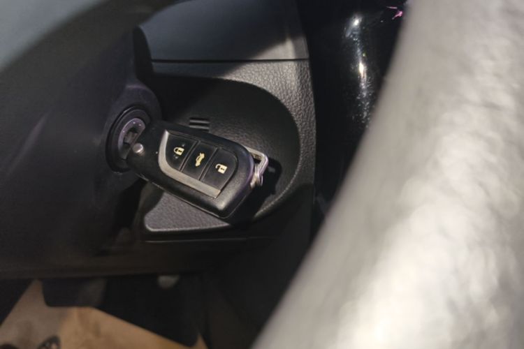 Toyota Corolla 2019 #10 Toyota Corolla 2019 car image #10