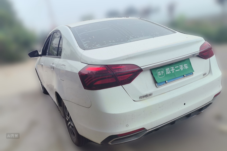 2019 car image #5