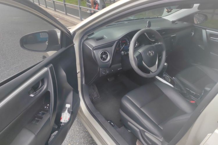 Toyota Corolla 2017 #13 Toyota Corolla 2017 car image #13