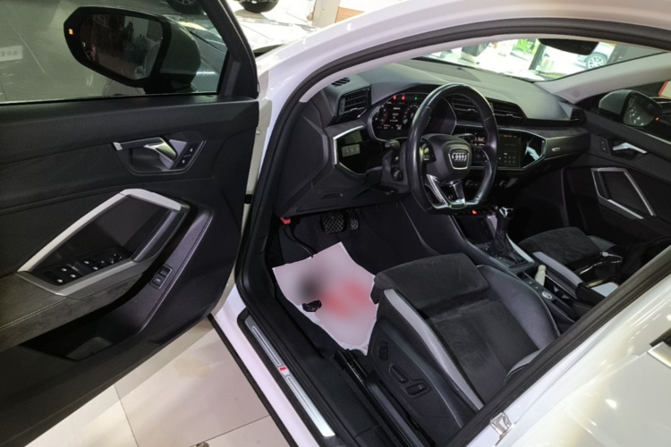 Audi Q3 2021 #16 Audi Q3 2021 immagine di auto #16