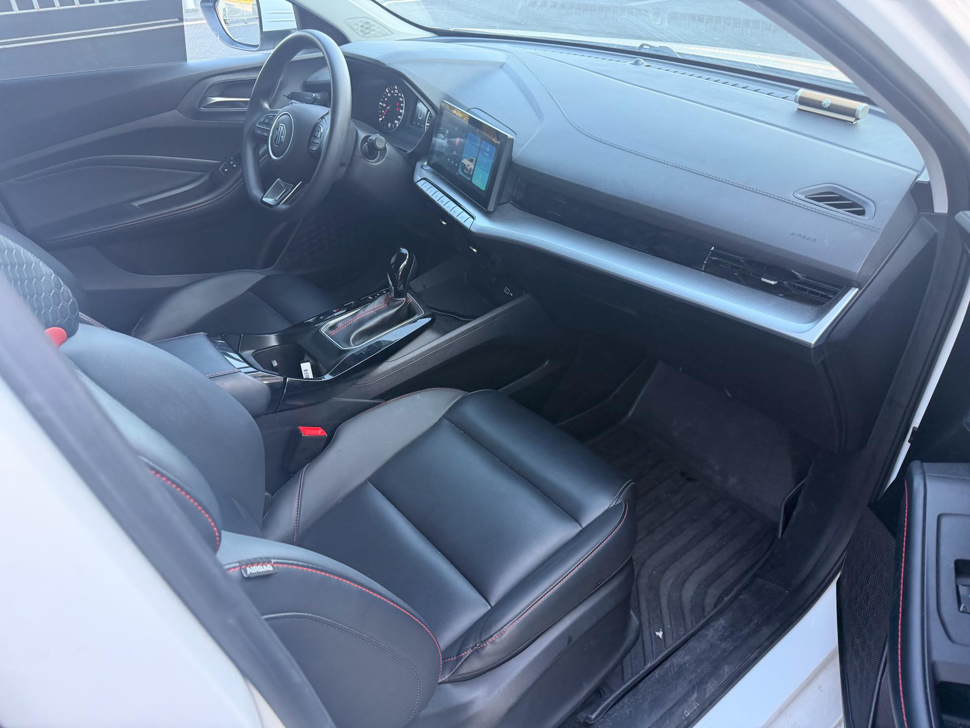 MG 5 2024 car image #5