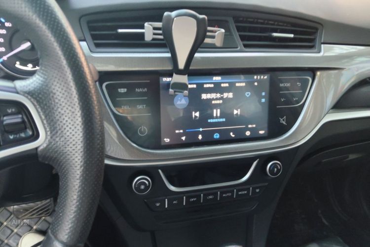 GEELY Emgrand 2017 car image #15