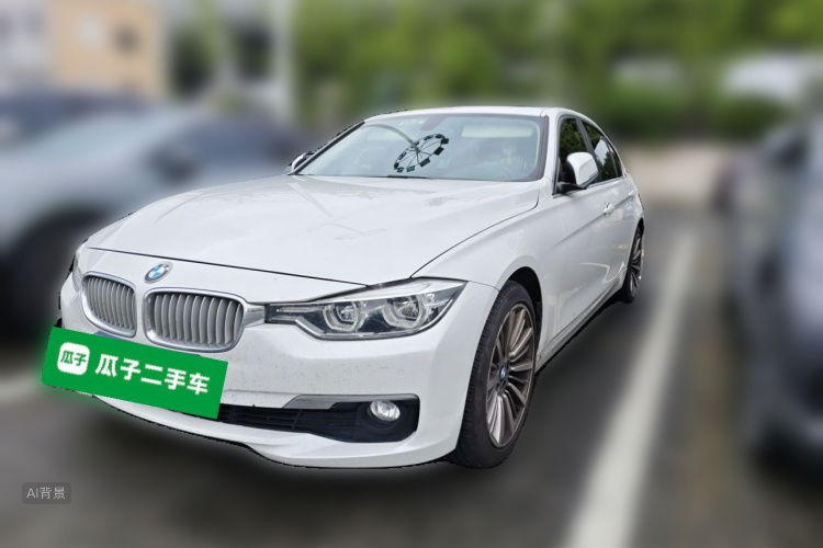 BMW 3 Series 2019 car image #2