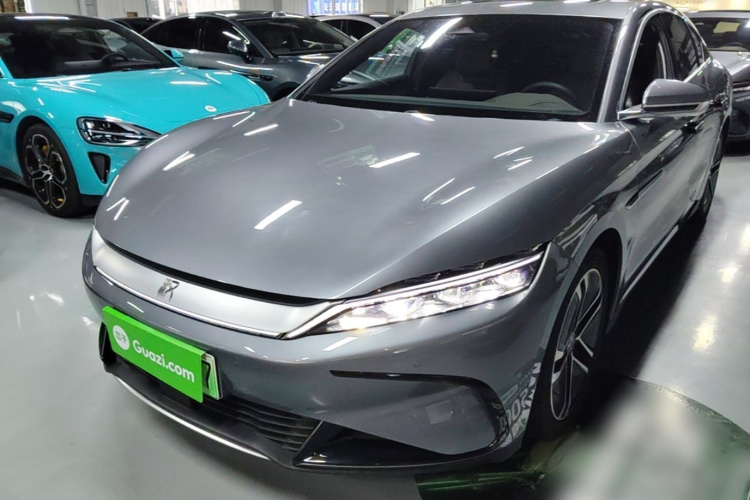 BYD Han 2023 car image #2