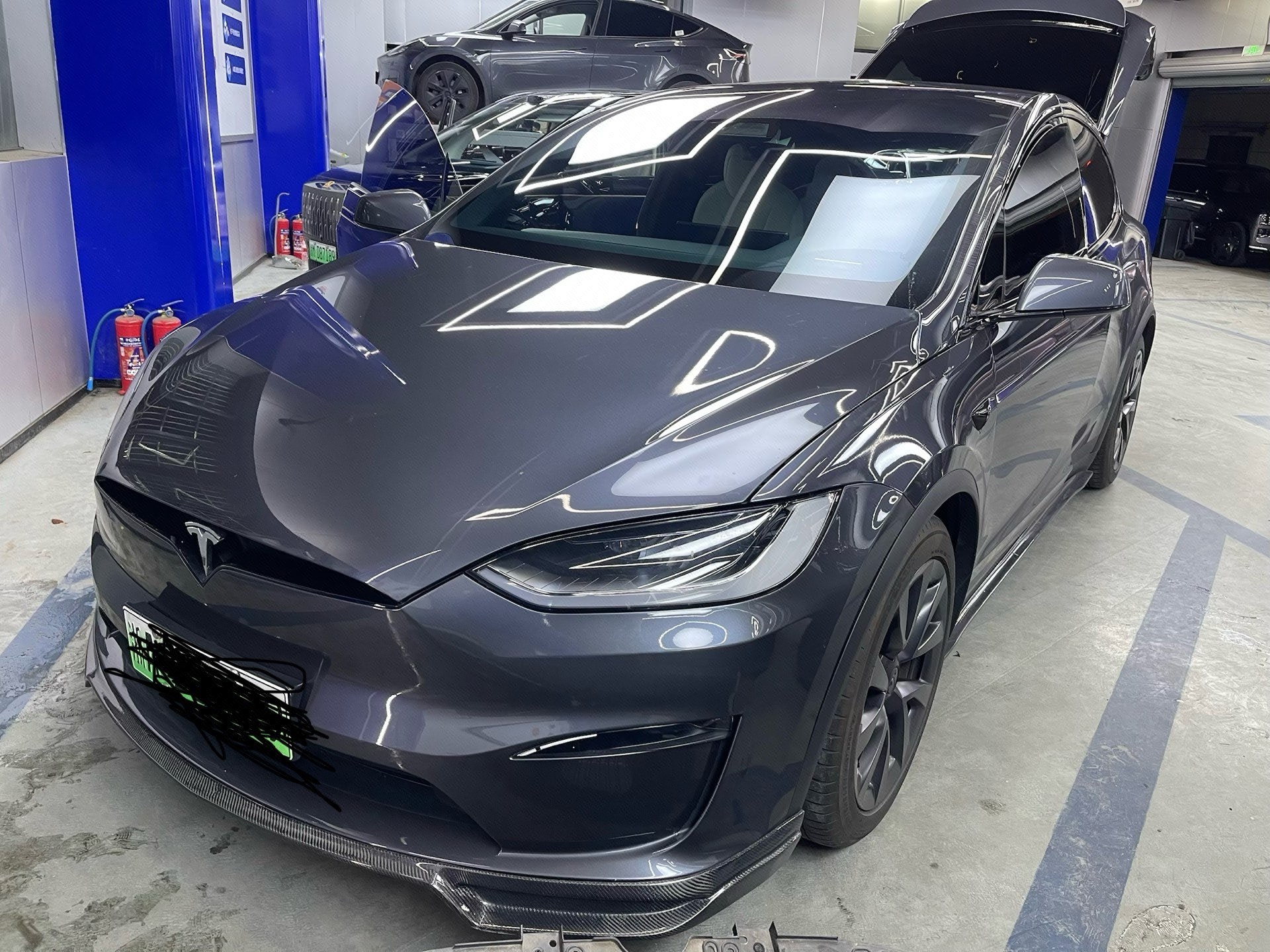 Tesla Model X 2023 Tesla Model X 2023 car image