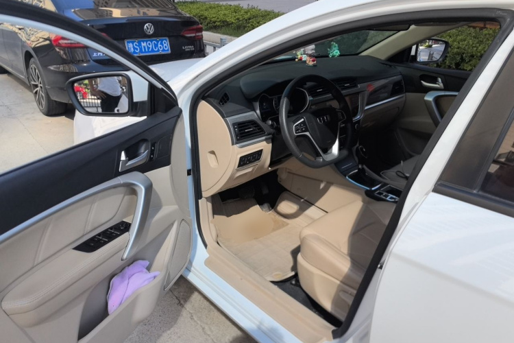 GEELY Emgrand 2017 #9 GEELY Emgrand 2017 car image #9